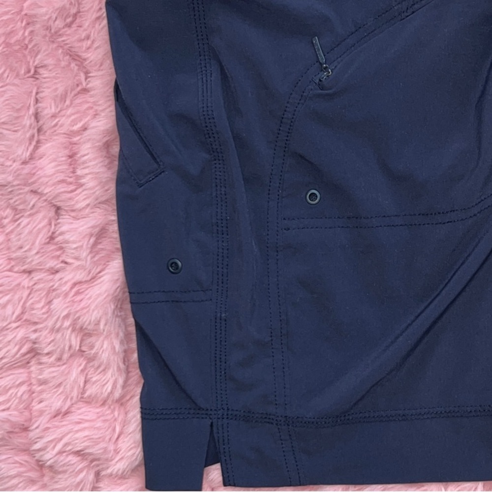Athleta Women's Deep Blue Bermuda Shorts - Picture 7 of 8